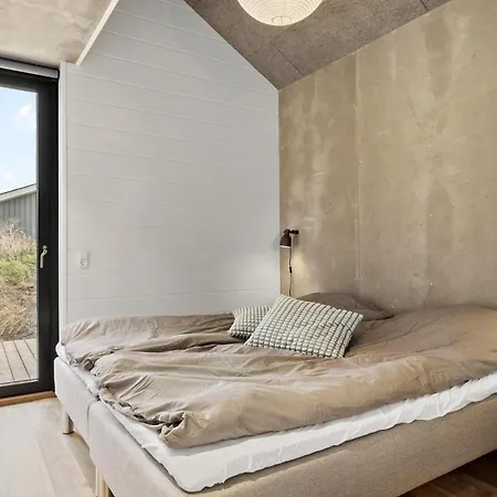4 Bedroom Pet Friendly In 布洛克胡斯