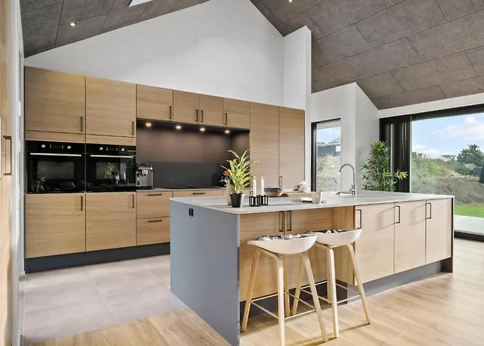 4 Bedroom Pet Friendly In Feriehus Blokhus
